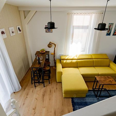 Central Muse Apartment Bucarest Extérieur photo