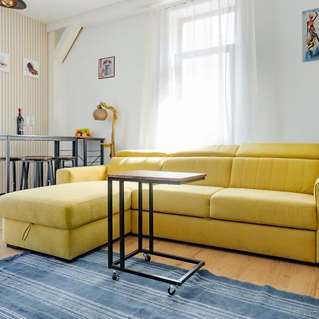 Central Muse Apartment Bucarest Extérieur photo