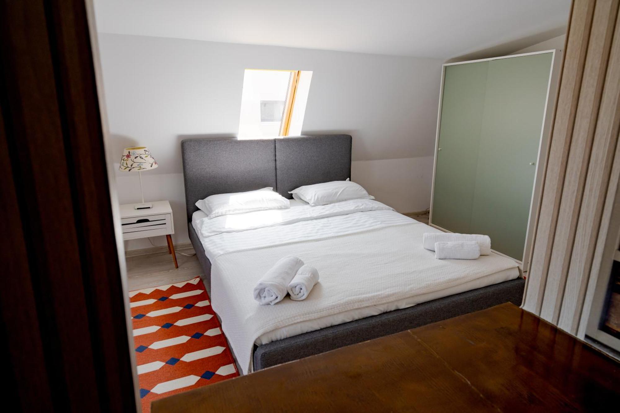 Central Muse Apartment Bucarest Extérieur photo