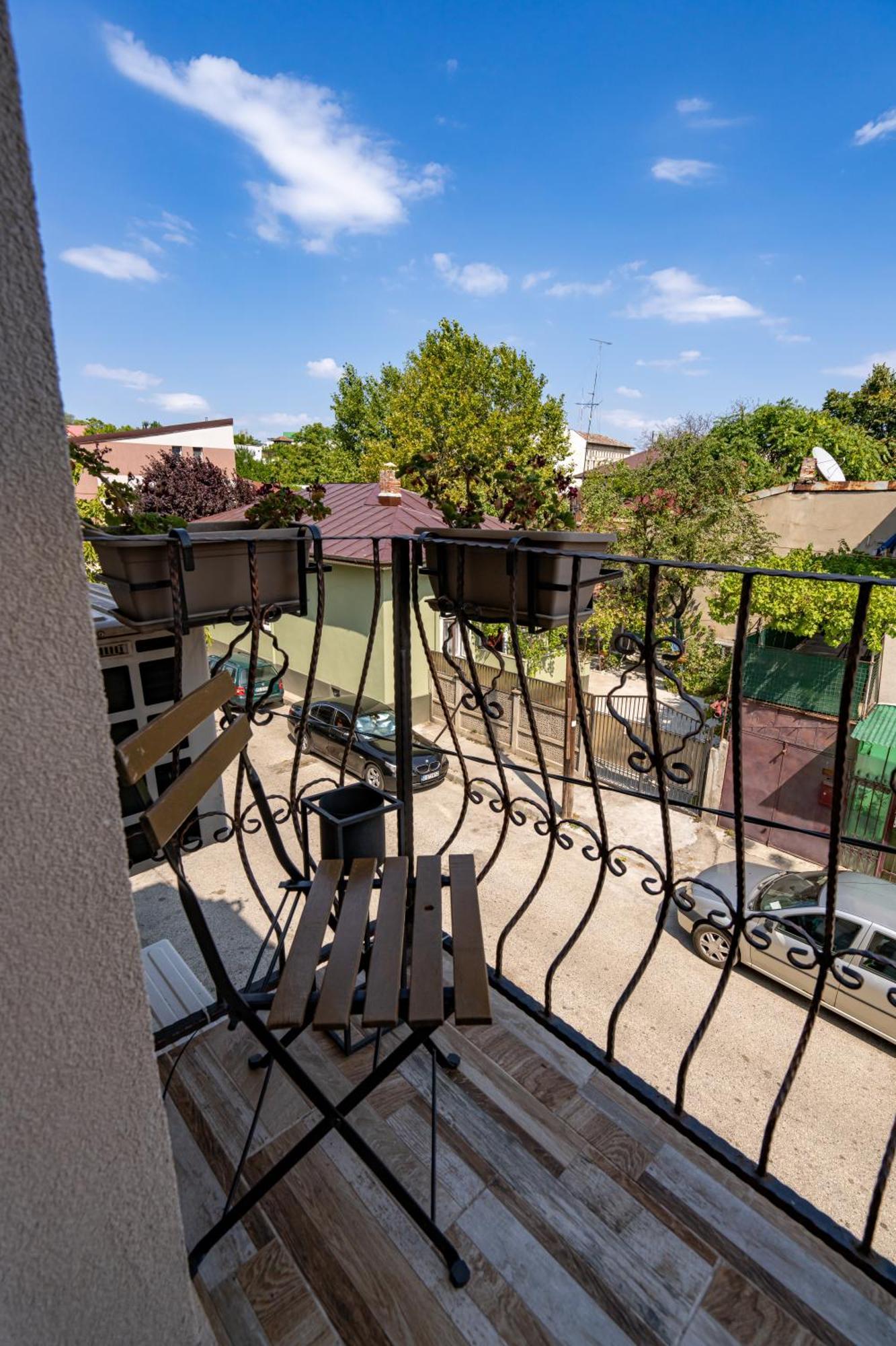 Central Muse Apartment Bucarest Extérieur photo