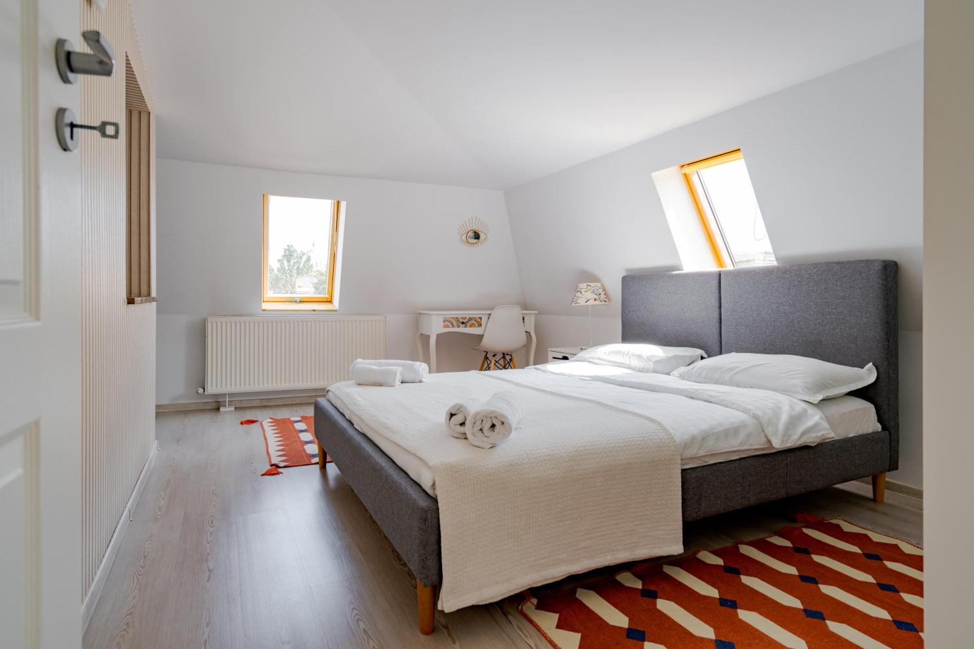 Central Muse Apartment Bucarest Extérieur photo